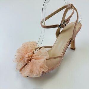 Coquettish pinky peach Swiss dot bow nude ankle strap heels Size 8.5 Romantic